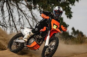 Svetlo Baja designs KTM Exc