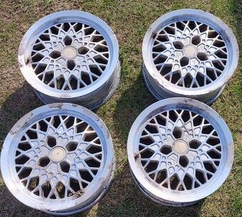 Alu kola 4x108 R14 pavučiny