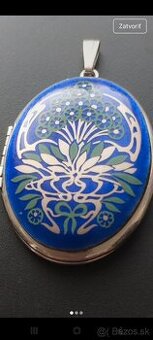 Vintage medailón v secesnom štíle