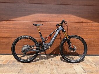 Kellys theos F90 - 1