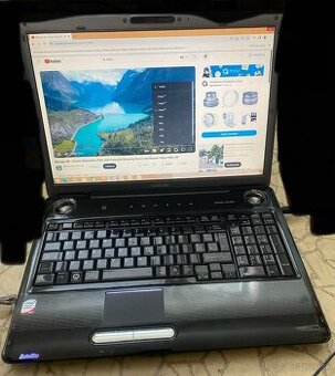 Predám nt toshiba satellite p300 1 a 8 2 jadro 2 gb ram