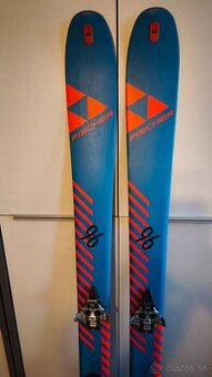 Predám lyže na skialp.