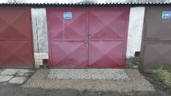 GARAŹ - MICHALOVSKÁ