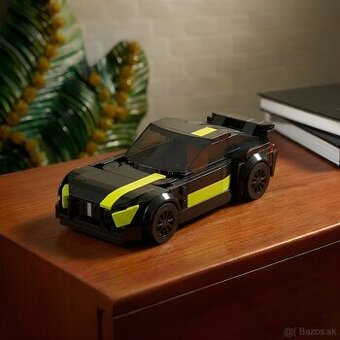 LEGO MOC Mercedes-AMG GT R PRO