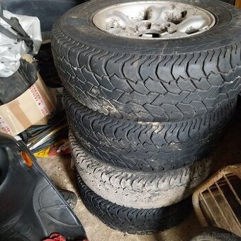 Kolesa nissan terrano 2