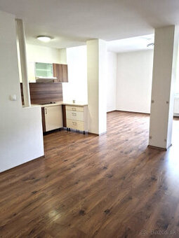 Prenájom 2kk - izbový byt Bytčická ulica