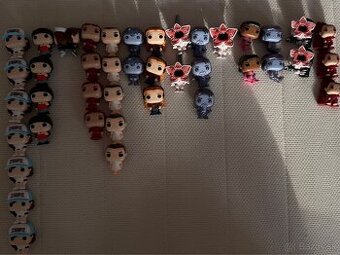 Postavičky kinder joy Stranger things