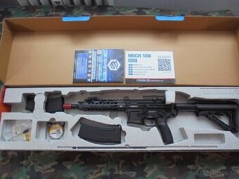 G&G MGCR556 7" gas GBB full metal.