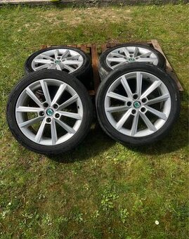 5x112 r17 Skoda + letne pneumatiky 225/45 r17