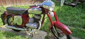 Patina Jawa 250 typ 559 rv 67 platne doklady biele spz