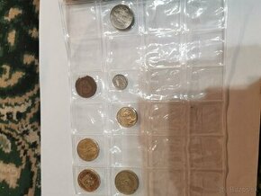 Rôzne mince a bankovky