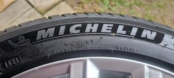 Michelin Primacy 4, 235/45R18