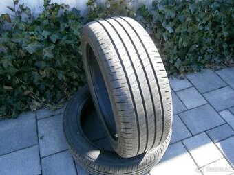 Predám 2x letné pneu Bridgestone RSC 225/50 R18 95VXL