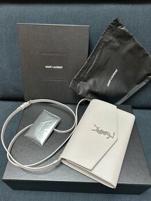 Yves Saint Laurent Uptown crossbody kabelka