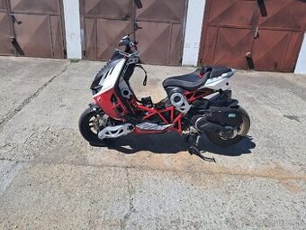 Italjet Dragster 200 -Ducati