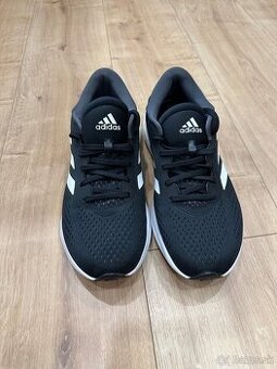 Predám tenisky Adidas Supernova, stav ako nové