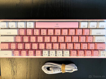 Redragon - 60 pink mechanical keyboard - wired