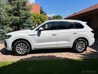 Touareg 3.0 V6, 286k R-Line