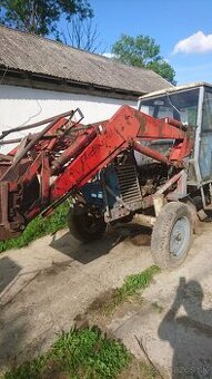 Čelný nakladač Zetor Crystal