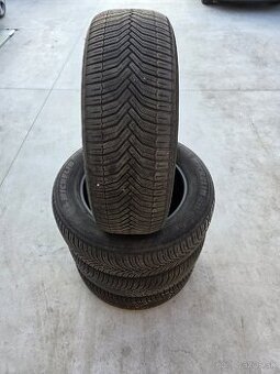 Michelin Crossclimate SUV 235/60r10 sada