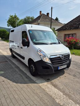 Opel Movano