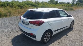 Hyundai i20 1.2i COOL 2019