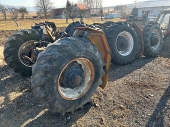 predám prednú hnaciu nápravu na Zetor crystal