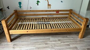 Posteľ masív + rošt 90x200 cm