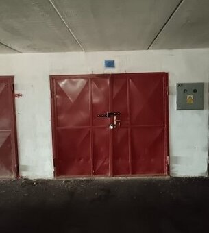 PONÚKAM NA PRENÁJOM GARÁŽ - 18 m²