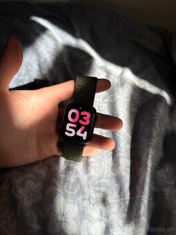 Apple Watch Series 9 45 čierny hliník - 1