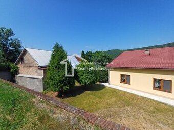 Pekný rodinný dom v obci Plešivec.