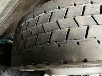 Rezerva 295/60 R22,5