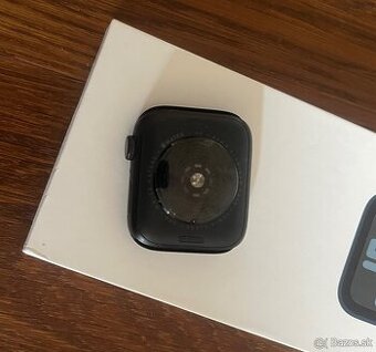 Apple Watch SE (gen 2) 44mm