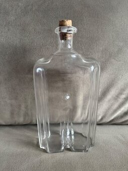 Fúkaná pálenková fľaša