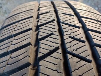 Predam 4ks pneu 205/55/r16 zimne 94V   Barum