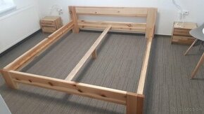 Predam masivnu drevenú postel KUBA - borovica