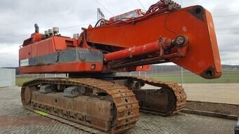 Caterpillar CAT 5080 – pásové rýpadlo
