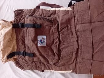 Ergonomicky nosic ergobaby