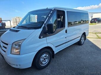 FORD TRANSIT 2,2 DIESEL 9 MIESTNY ROK 2012