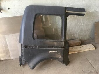 Zadny blatnik VW Caddy