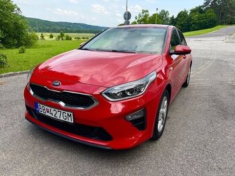 Kia Ceed 1.4 CVVT (100k) Silver