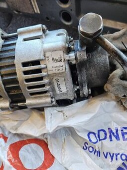 Hyundai santa fe 2.2 2008 alternator