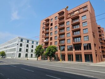 NA PRENÁJOM 3 IZBOVÝ BYT S PARKOVANÍM BRATISLAVA STARÉ MESTO