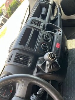 Predám dodávku Peugeot boxer