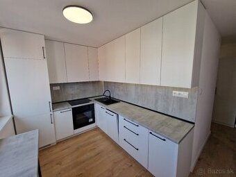 Novo prerobeny 2izb.byt priamo v centre
