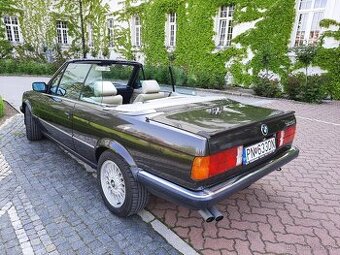 BMW 325i cabrio E30
