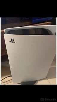 🎮 Predám PlayStation 5 (PS5) s ovládačom + 1 ovládač zadarm