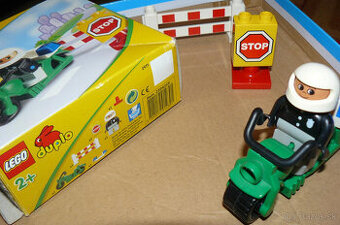 Lego duplo policajt stará hračka
