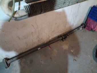 Predám spojovací hriadeľ- kardan na Octaviu 1 combi 4x4