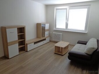 Prenájom 1 izbového bytu - Bratislava - Petržalka - 1